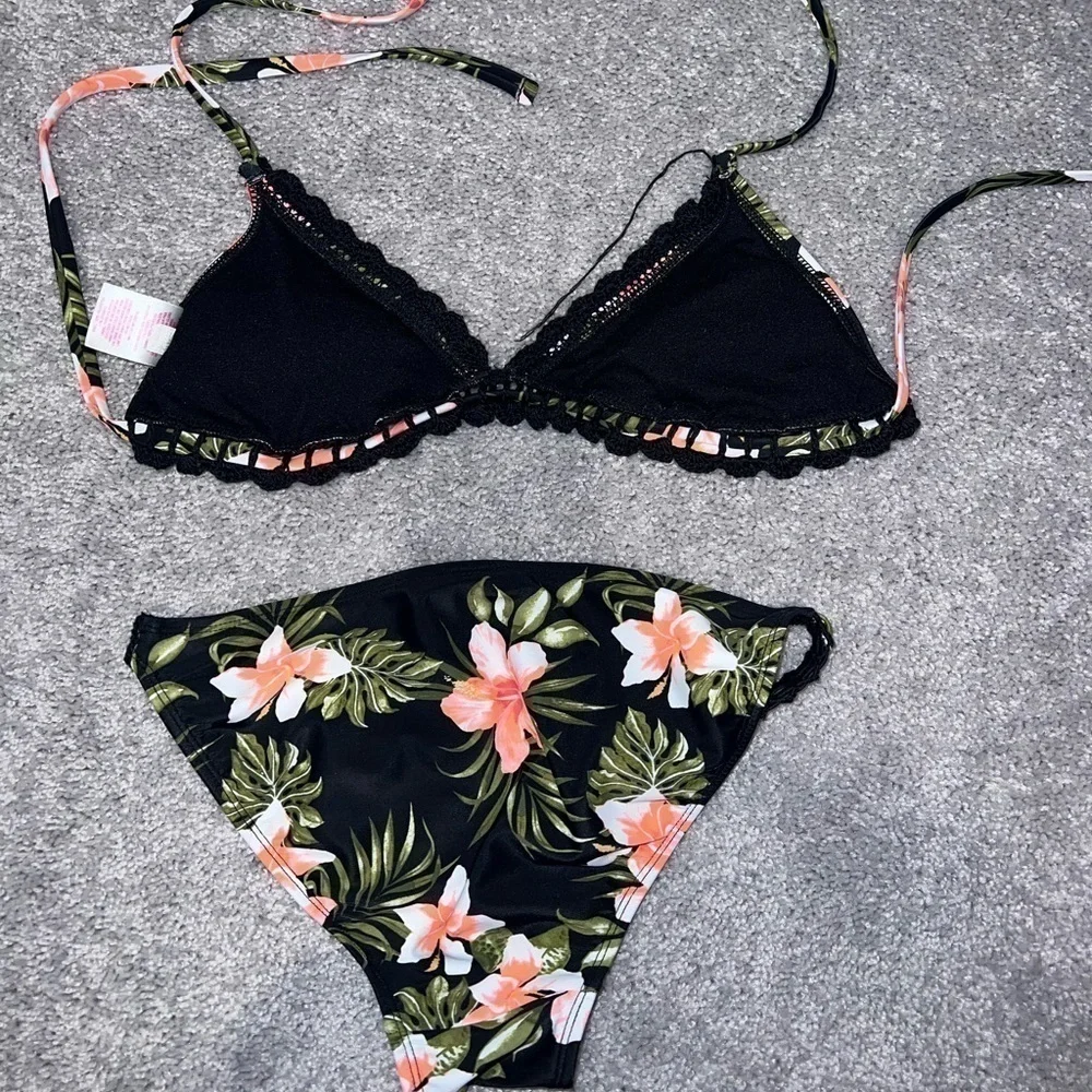 Xhilaration Tropical Print Bikini Set